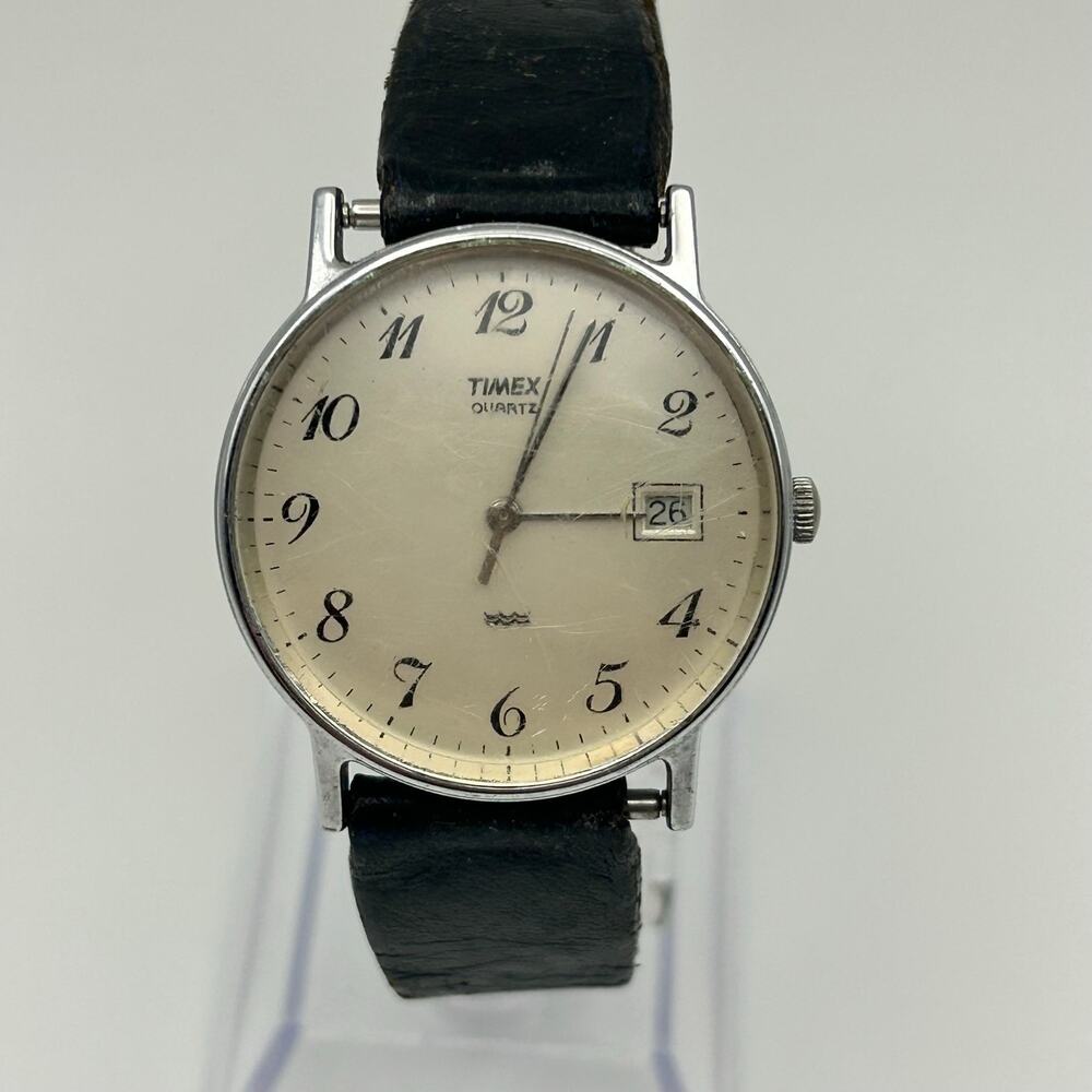 Vintage Timex Silver-tone Black Leather Strap Quartz Watch Working New Battery